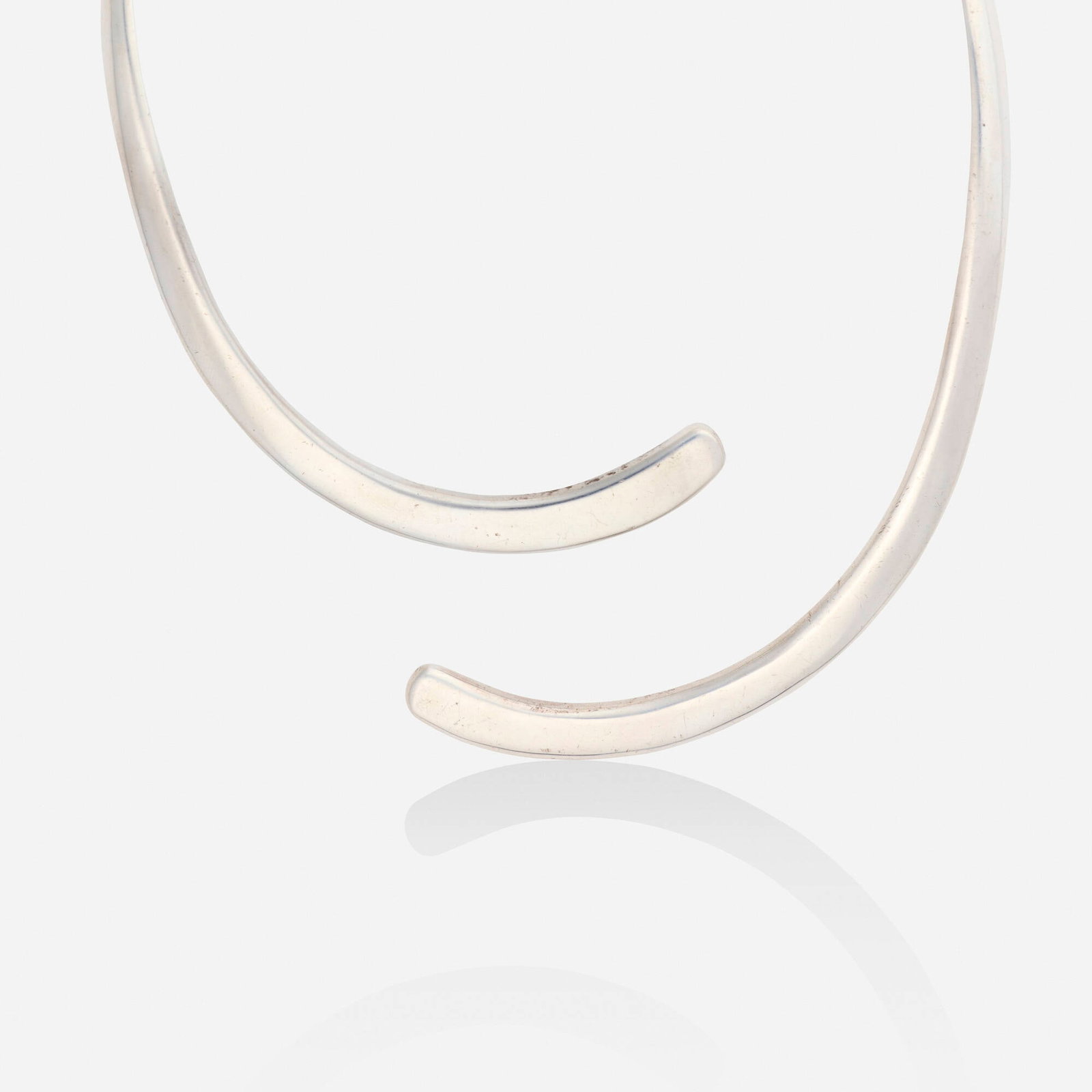 Los Ballesteros, Sterling silver torque necklace (1 of 3)