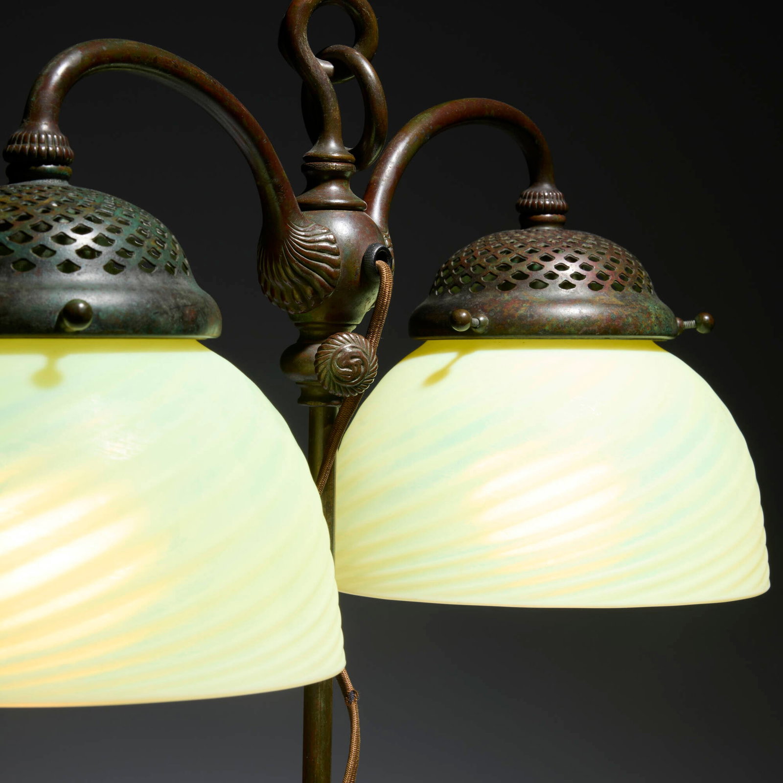 Tiffany Studios, Double student lamp - 4