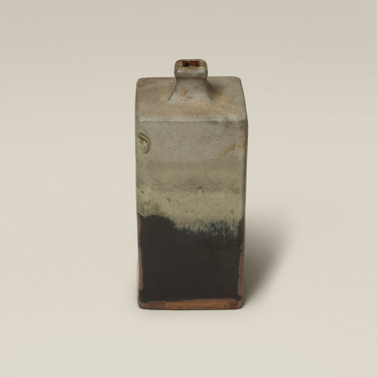 Shoji Hamada, Square bottle - 3