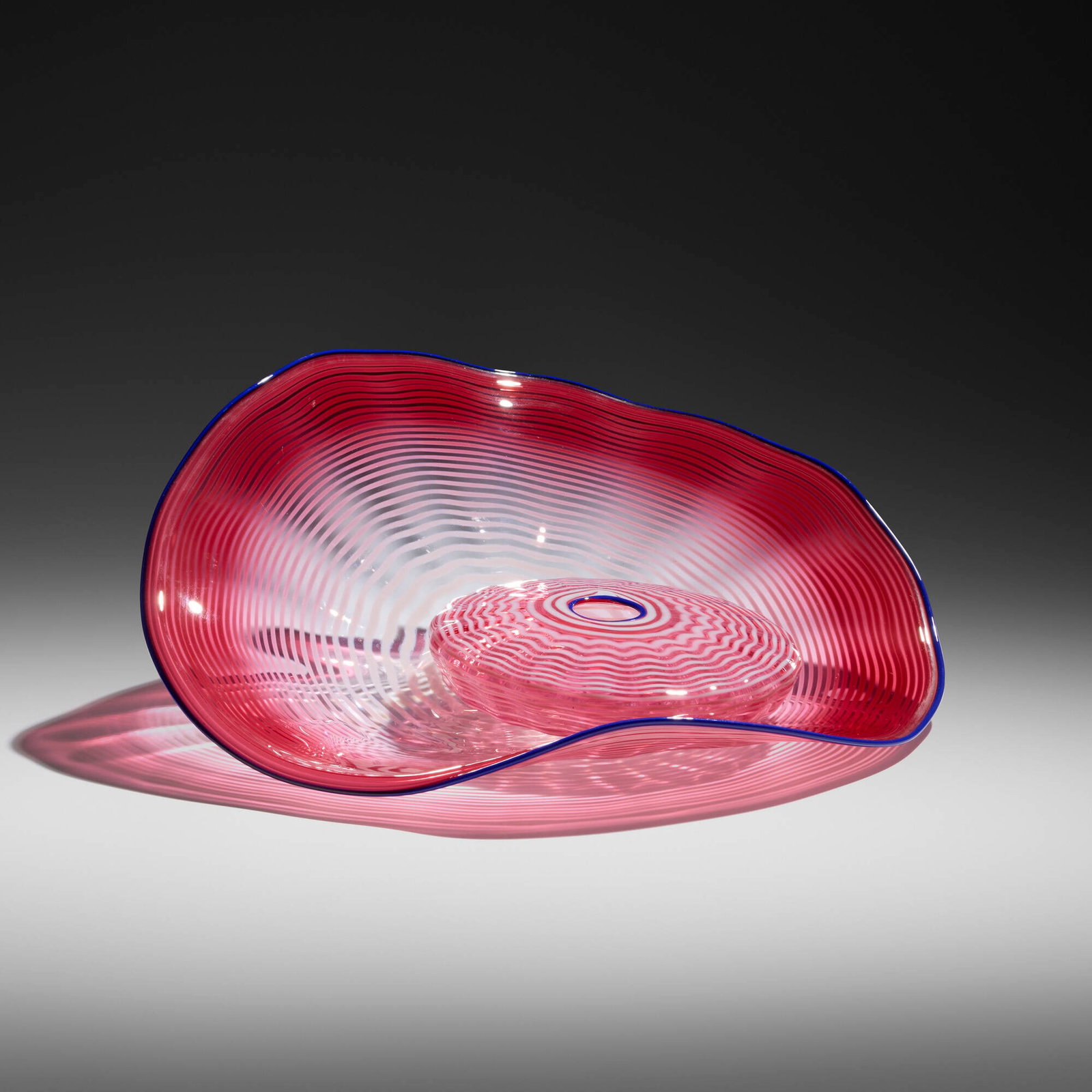 Dale Chihuly, Seaform Set: Dale Chihuly Seaform Set c. 1982 hand-blown glass 4.875 h x 13.125 w x 12 d in (12 x 33 x 30 cm) From 1977 until 1981, professional photographer Ira Garber shared a studio with Dale Chihuly; in 1982,