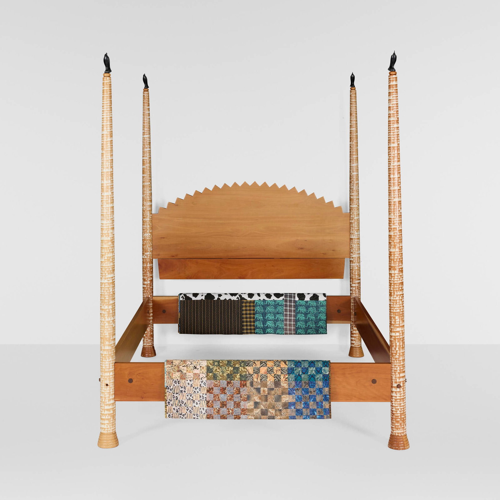 Peter Diepenbrock, Bird queen-sized bed frame from the Troy Collection (1 of 6)