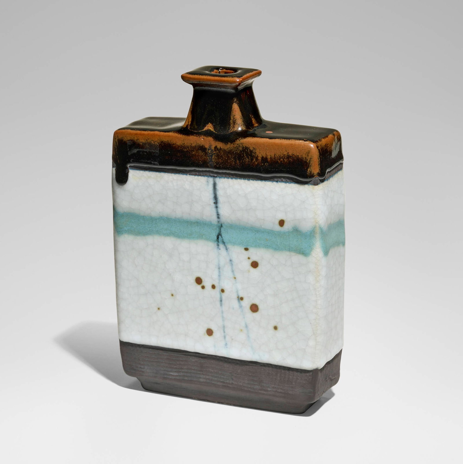 Albert Green, Vase - 3
