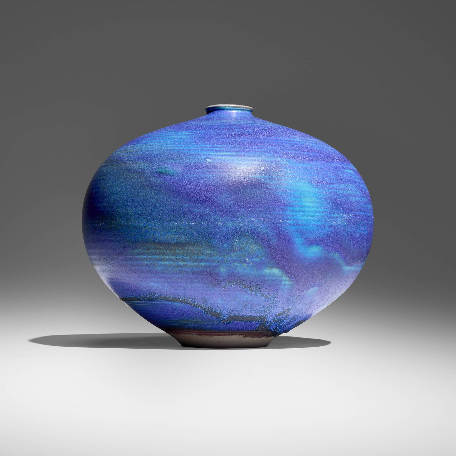 Otto and Vivika Heino, Vase (1 of 5)