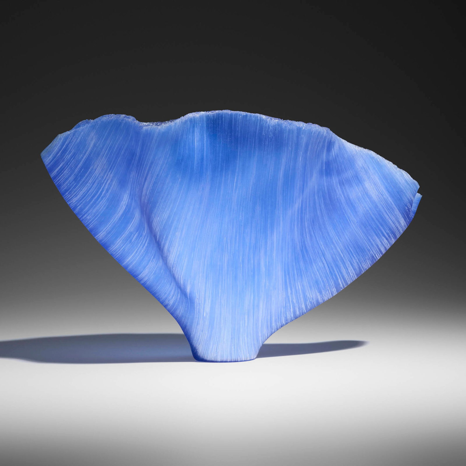Toots Zynsky, Veliero Mizimah: Toots Zynsky Veliero Mizimah 2001 filet de verre fused and thermo-formed glass threads 8.875 h x 13.875 w x 7.875 d in (23 x 35 x 20 cm) The title of this work translates to "sailing ship". Signed to