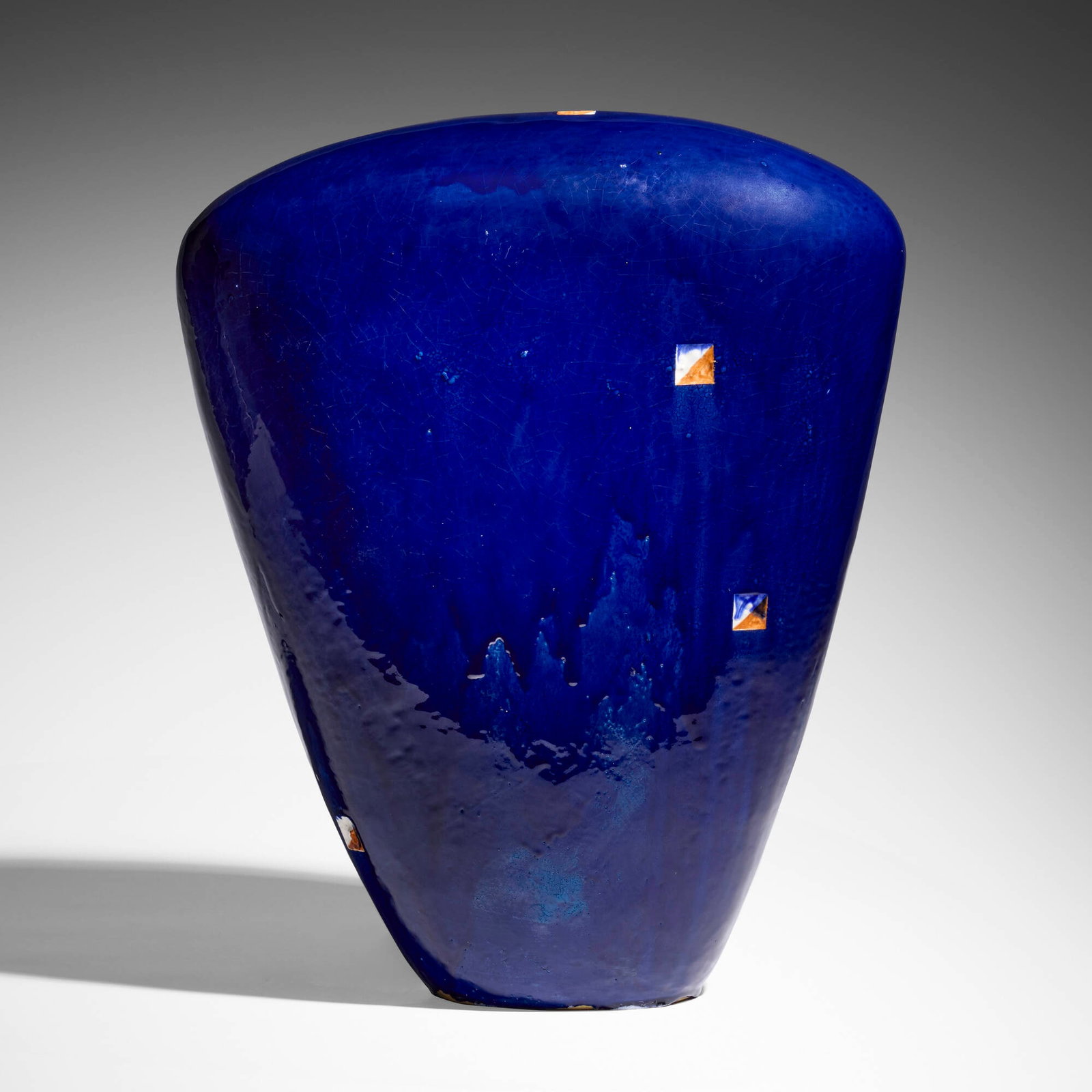 Jun Kaneko, Untitled (Dango): Jun Kaneko Untitled (Dango) glazed stoneware 25.25 h x 20.5 w x 9.5 d in (64 x 52 x 24 cm) Incised signature to underside 'Kaneko'. Provenance: Private Collection This work will ship from