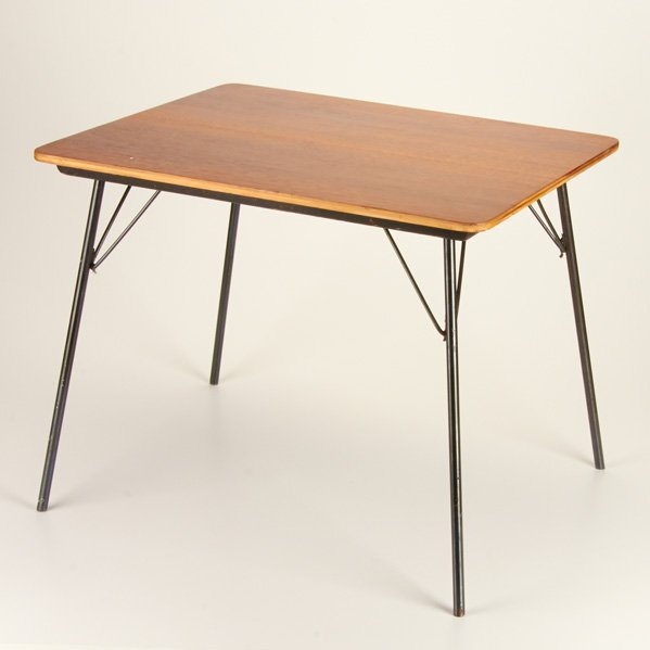CHARLES AND RAY EAMES; HERMAN MILLER: Incidental table (IT), USA, ca. 1947; Unmarked; 17" x 21 1/4" x 18"