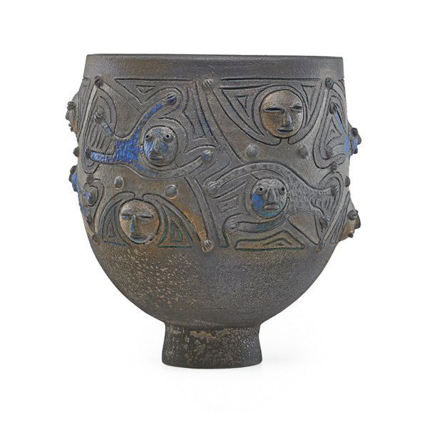 SCHEIER Footed coupe: EDWIN SCHEIER (1910 - 2008) MARY SCHEIER (1908 - 2007) Footed coupe, gunmetal, indigo and bronze volcanic glaze, Green Valley, AZ, 1986; Signed and dated; 11 1/4" x 10" Provenance: Collection of Burt