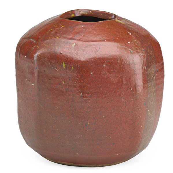 ROBERT TURNER Faceted vessel: ROBERT TURNER (1913 - 2005) Faceted reduction-fired stoneware vessel, Shino glaze, Alfred, NY; Unmarked; 7 1/2" x 7"
