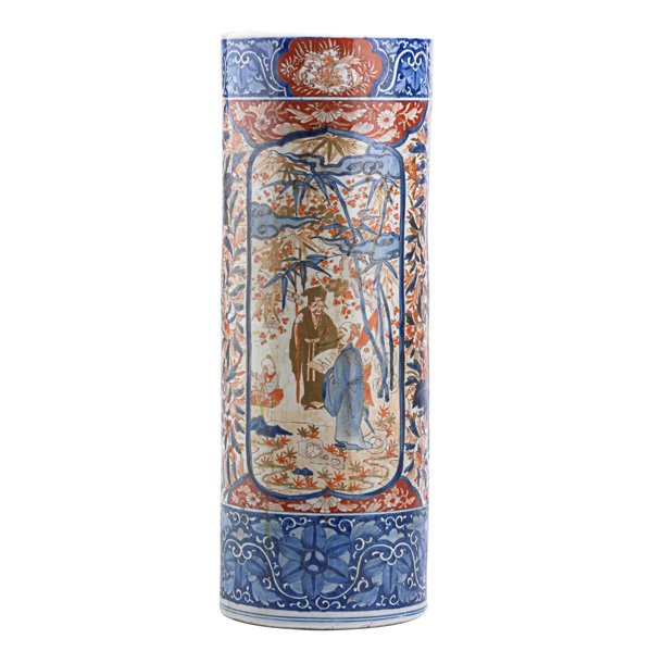 JAPANESE IMARI PORCELAIN UMBRELLA STAND: Meiji Period/Late 19th c.; 25"