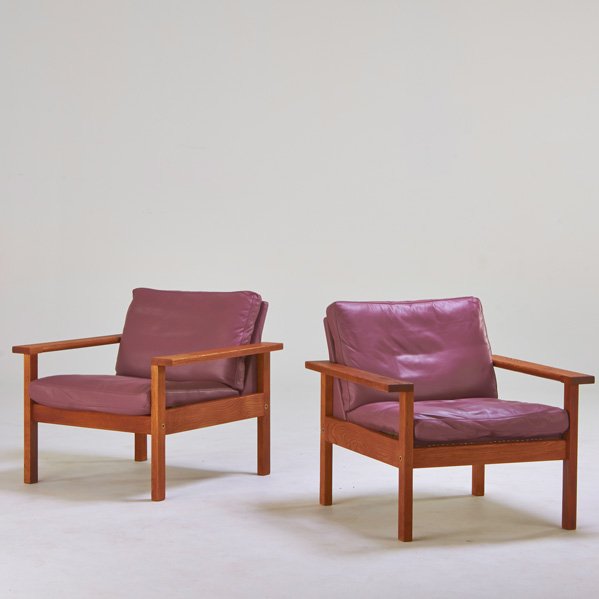 HANS WEGNER (Attr.): Pair of lounge chairs, 1970s; Oak, leather; Unmarked; 30" x 30" x 32"