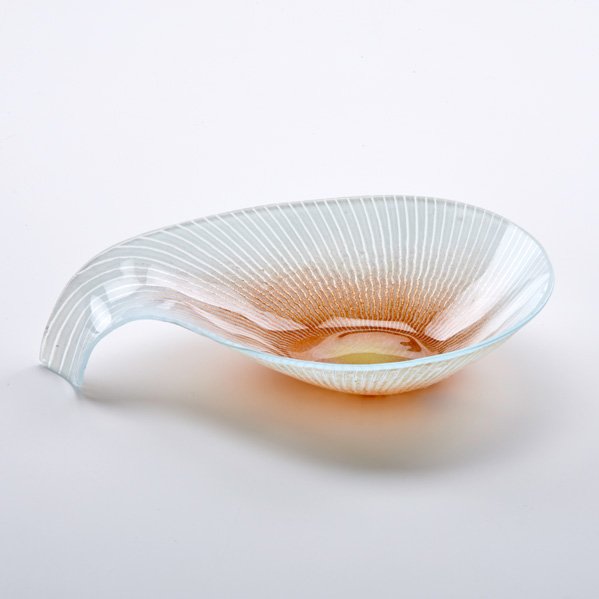 MAURICE HEATON (1900 - 1990): Glass bowl with handle, decorated with lines radiating from center, New York, second half 20th c.; Signed M.H.; 2 1/2" x 11" dia.