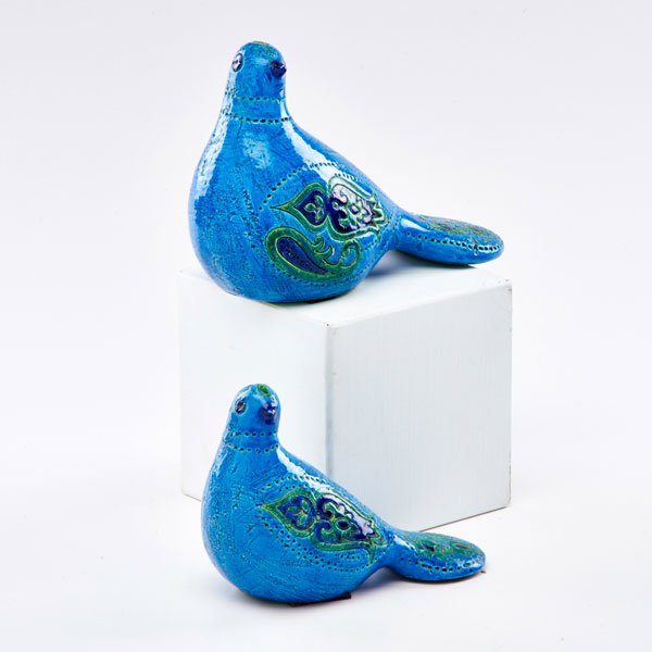 ALDO LONDI; BITOSSI; ROSENTHAL NETTER: Two dove figures, Italy, 1950s; Glazed earthenware; Both unmarked; Taller: 6 1/2"