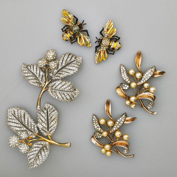 GROUP OF NATURALISTIC COSTUME JEWELRY: Six pieces: In silver and base metal, includes a pair of charming "jeweled" and enameled bee pins and two pairs of "jeweled" foliate themed brooches; Makers include Corocraft, Trifari; Largest 2 3/4"