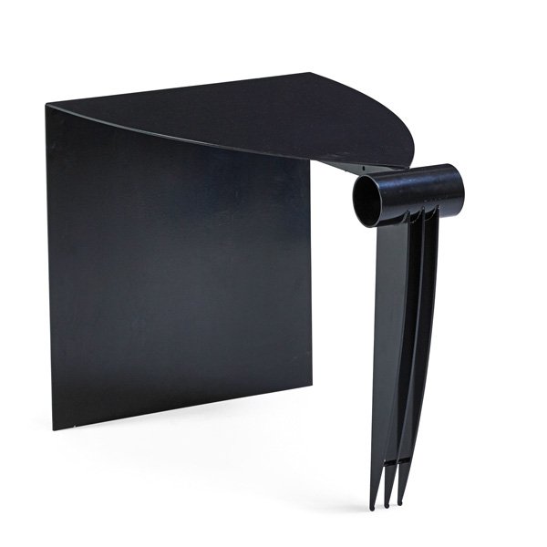 MARTIN SZEKELY Pi desk: MARTIN SZEKELY (b. 1956) GALERIE NEOTU Pi desk, France, 1983; Enameled steel; 29" x 38" x 26 3/4"