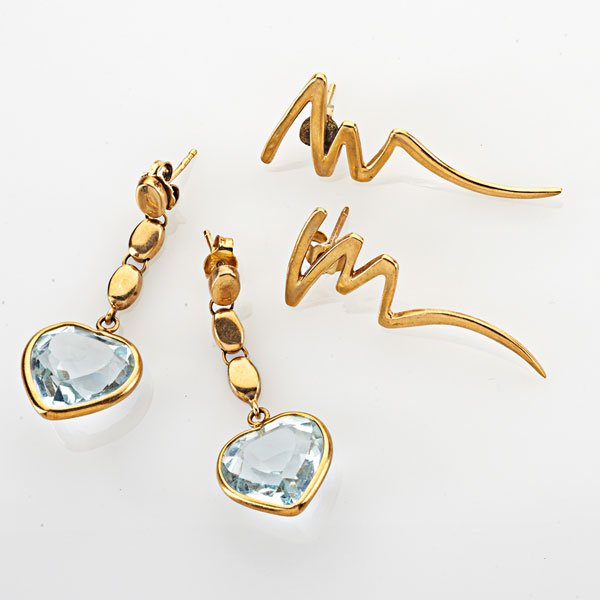 TWO PAIRS GOLD EARRINGS, INCLUDING PALOMA PICASSO: Pablo Picasso for Tiffany & Co. 18k yg. "Scribble" earrings, 1983, drop 1 1/2"; 14k yg. aquamarine heart pendant earrings, drop 1 1/2"; 7.7 dwt. GW