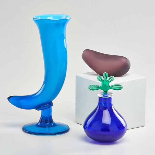 CONTEMPORARY GLASS: Three pieces: Phillippe Starck for Daum "Toute Petite Etrangete" vase, Venini cabinet vase, and Murano Roman drinking horn; Venini stickered, Daum marked and in original box; Drinking horn: 9" x 5" di