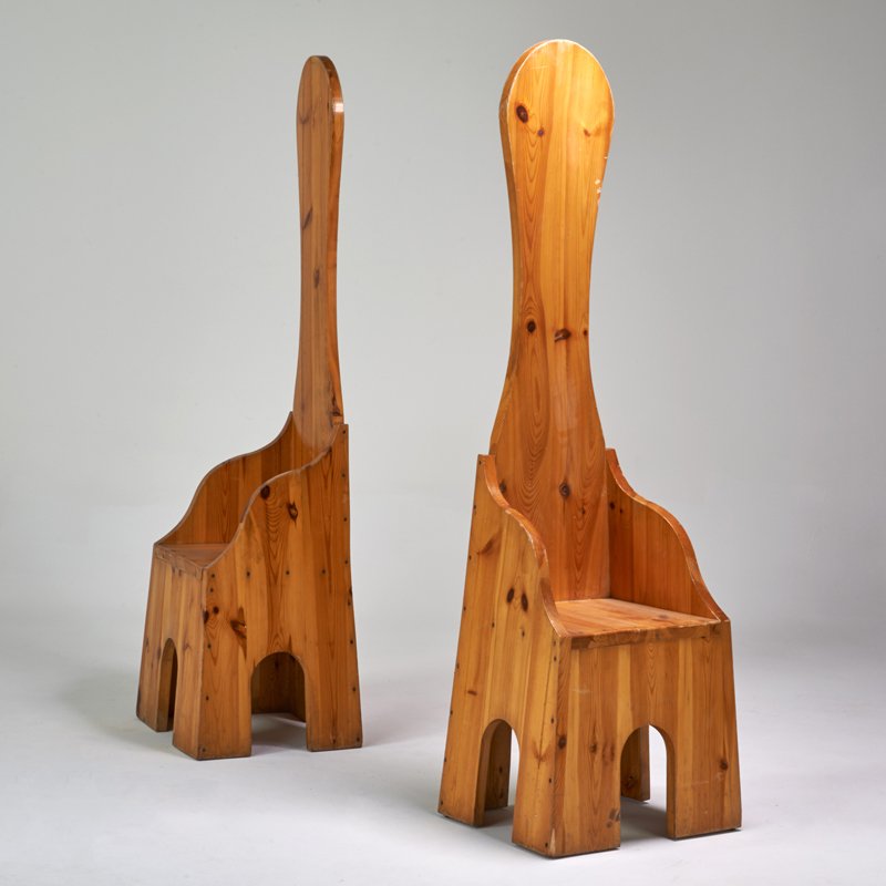STYLE OF CEROLI: Pair of "Mobile nelia Valle"-style chairs, Italy, 1970s; Pine; Unmarked; 75" x 21" x 19"