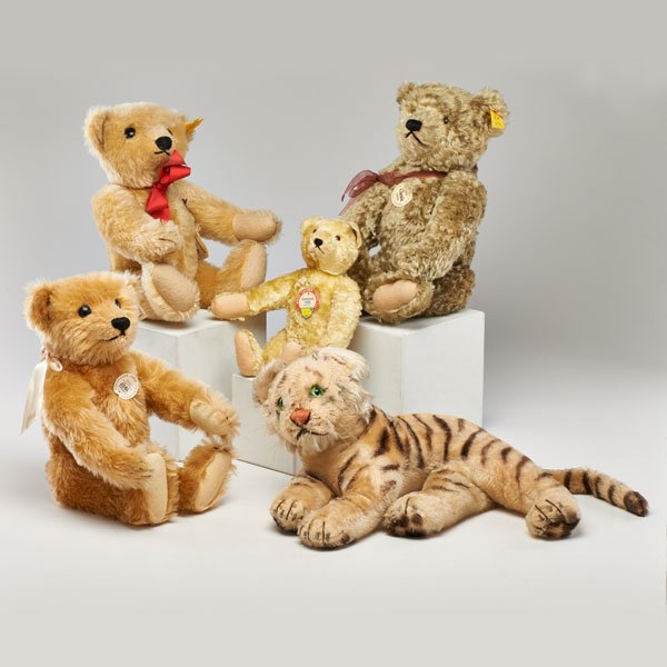 STEIFF, ETC. (1 of 1)