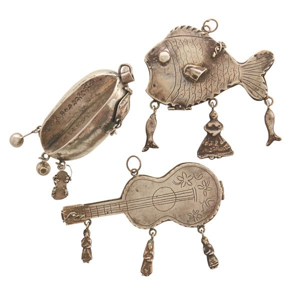 THREE GUATEMALAN SILVER "GUARDAPELOS" (1 of 1)