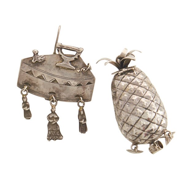 TWO GUATEMALAN SILVER "GUARDAPELOS" (1 of 1)