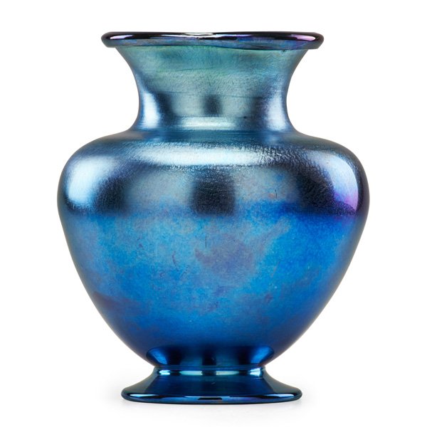 TIFFANY STUDIOS Blue Favrile glass vase (1 of 2)