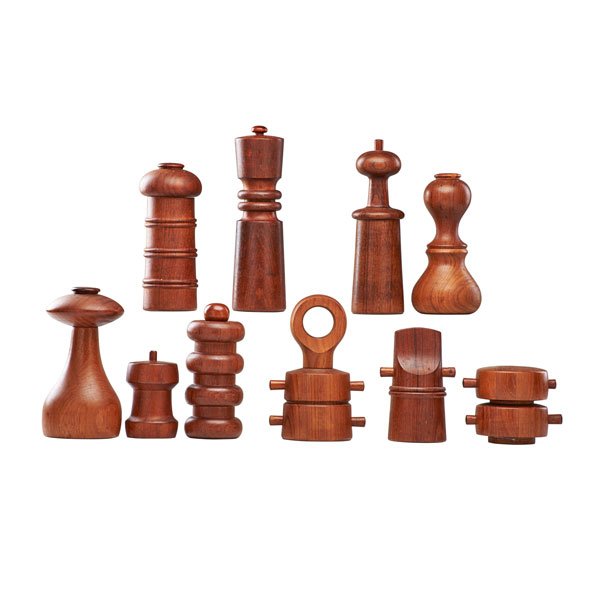 QUISTGAARD; DANSK Ten salt/pepper mills (1 of 2)