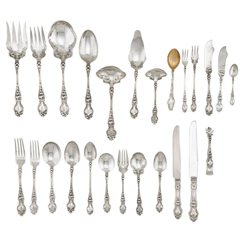 R. WALLACE & SONS VIOLET STERLING SILVER: 168 pieces: Incomplete flatware luncheon/dinner service for 12, Violet pattern: (11) 9 1/2" hh dinner knives, (12) 8 1/2" hh luncheon knives, (12) 7 1/2" dinner forks, (12) 7 1/4" luncheon forks, (12)
