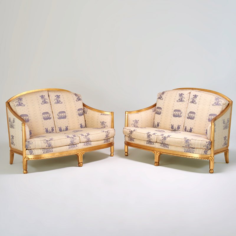 COLOMBOSTILE (1 of 1)