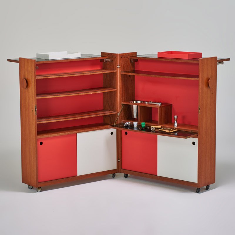 ERIK BUCK; DYRLUND (1 of 2)