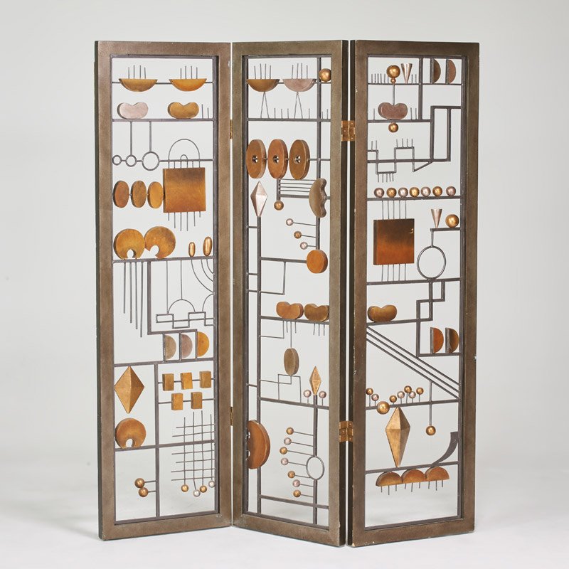 POST-MODERN (1 of 1)