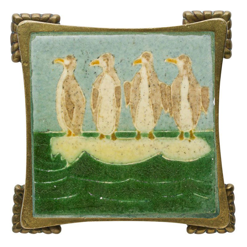 GRUEBY Framed trivet (1 of 2)