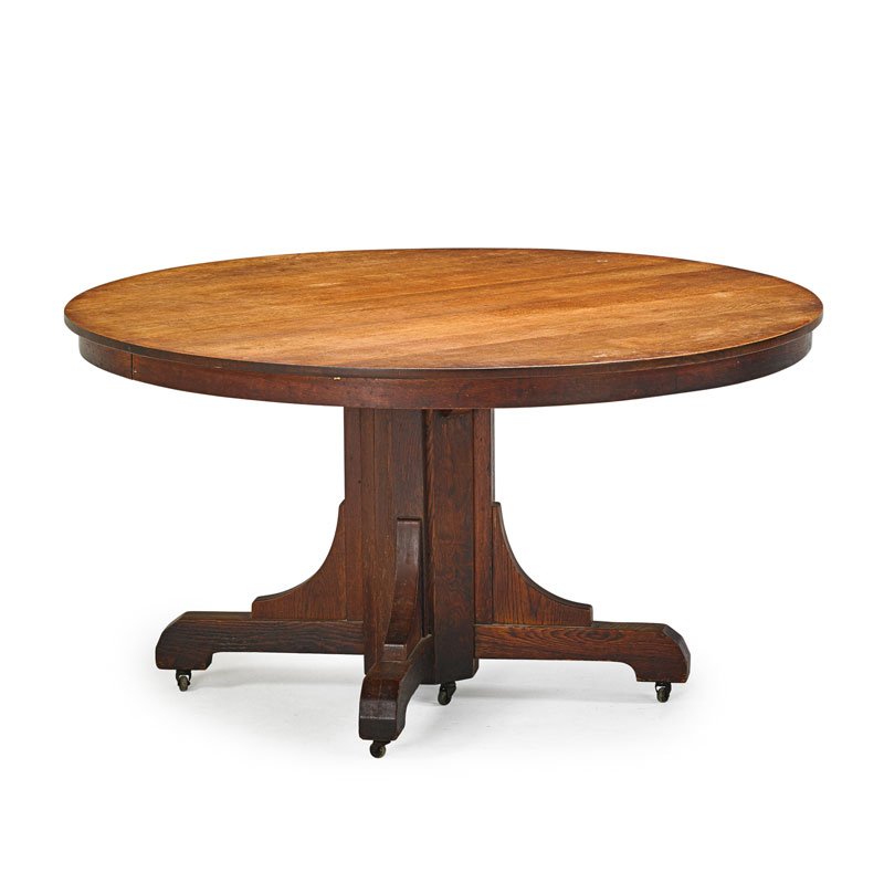 GUSTAV STICKLEY Dining table (1 of 2)