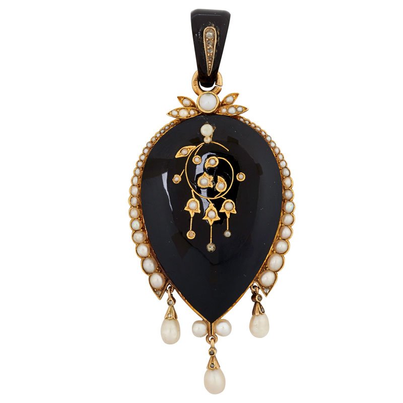 VICTORIAN BLACK ENAMELED GOLD MOURNING PENDANT (1 of 2)