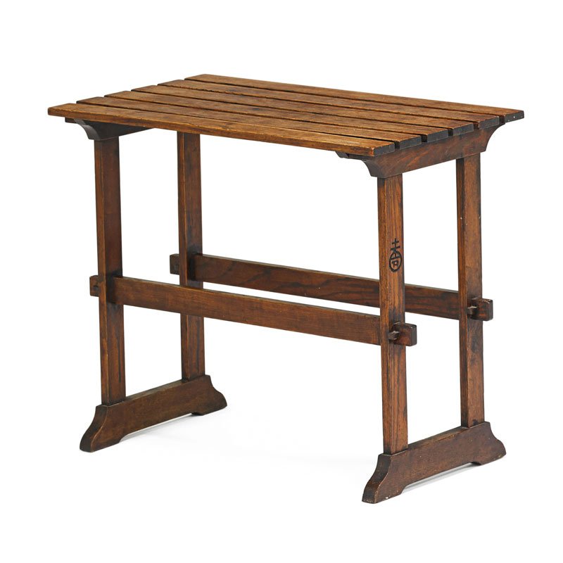 ROYCROFT Luggage rack (1 of 1)