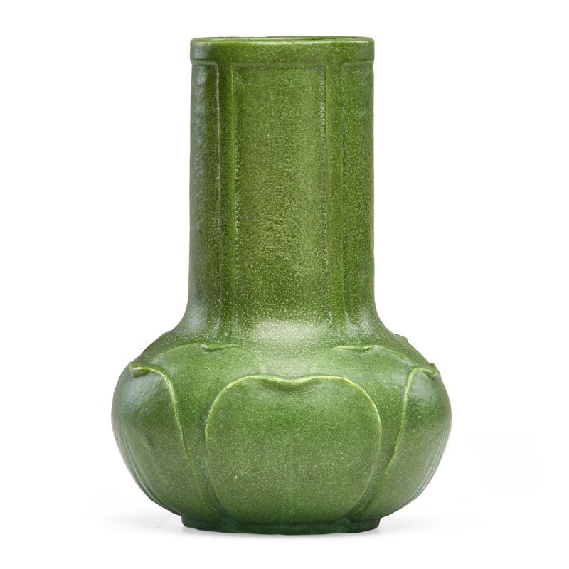 GRUEBY Vase with leaves (1 of 4)