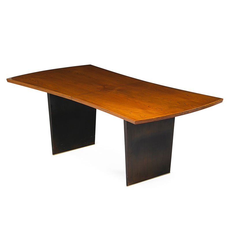 HARVEY PROBBER Dining table (1 of 8)