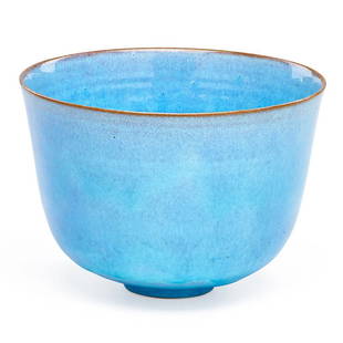 GERTRUD AND OTTO NATZLER Flaring bowl: GERTRUD NATZLER (1908 - 1971) OTTO NATZLER (1908 - 2007) Flaring bowl, turquoise glaze, Los Angeles, CA Signed NATZLER 4 3/4" x 6 3/4" Provenance: Collection of Dr. Seymour and Carol Haber, Portland,