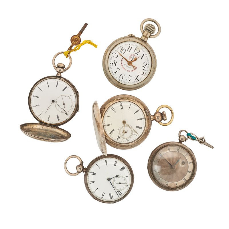 FIVE KEY WOUND POCKET WATCHES (1 of 3)
