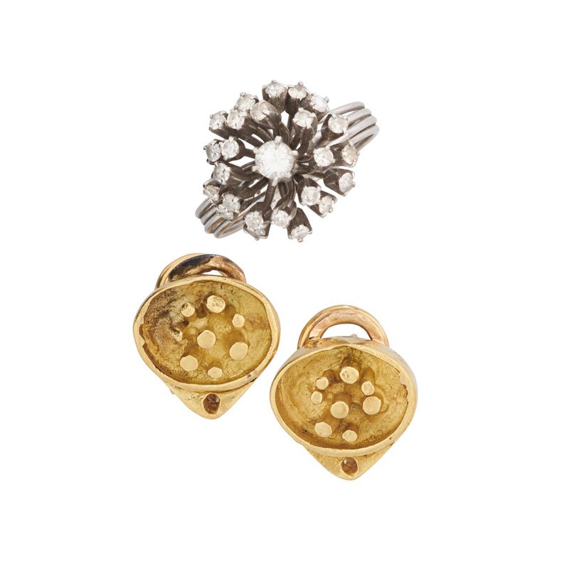 DIAMOND, PLATINUM OR GOLD SPRAY EARRINGS & RING (1 of 1)