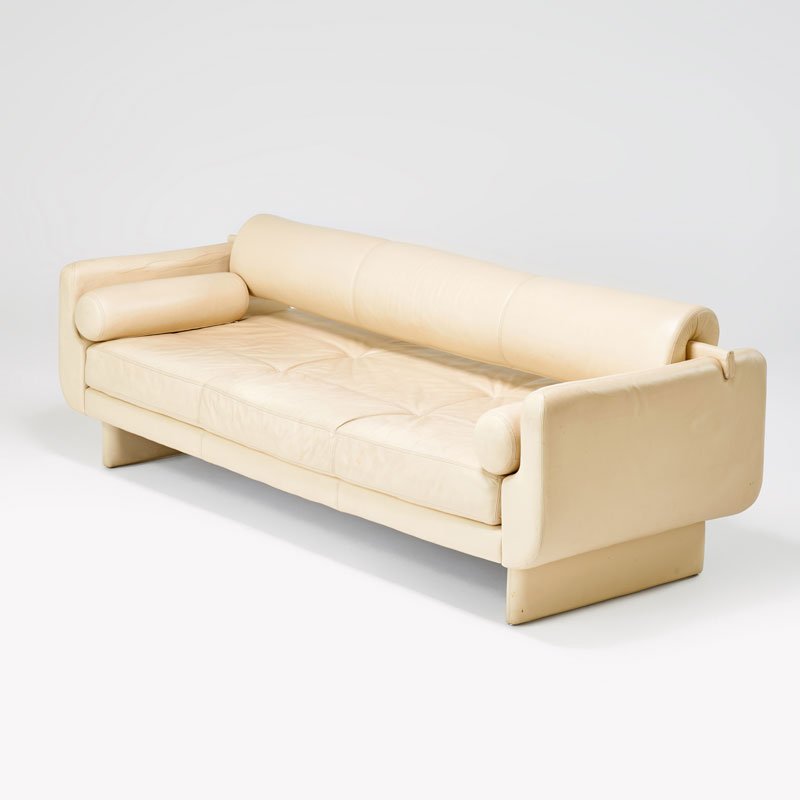 VLADIMIR KAGAN; AMERICAN LEATHER (1 of 1)