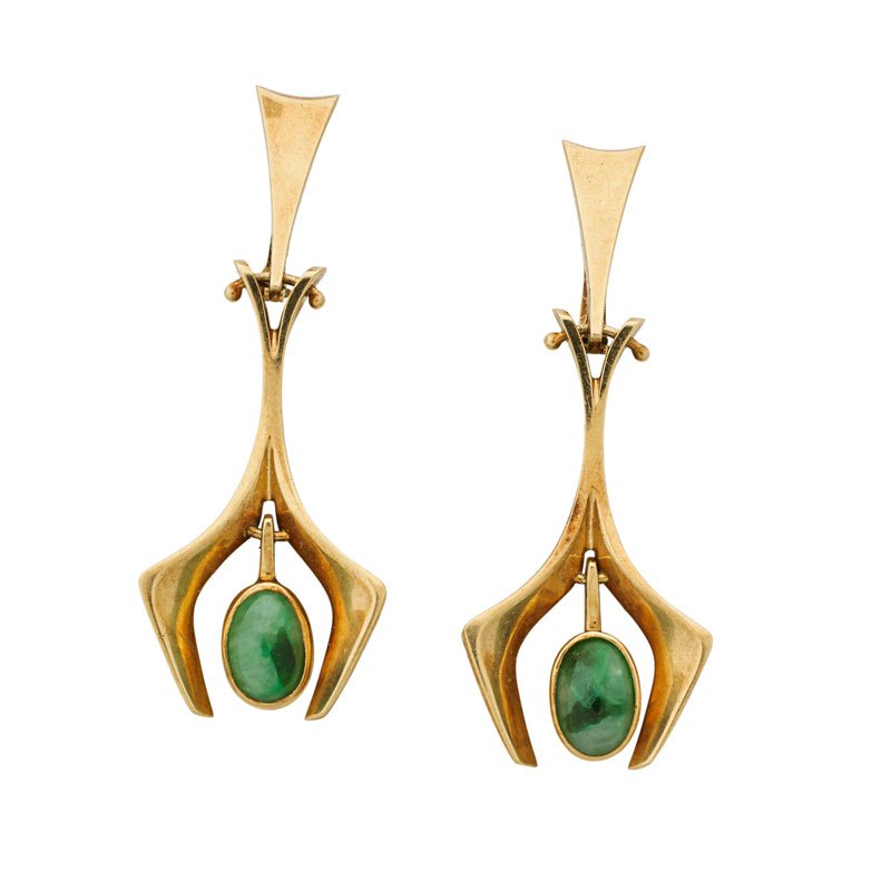 STANLEY LECTHZIN YELLOW GOLD & JADE EARRINGS (1 of 1)