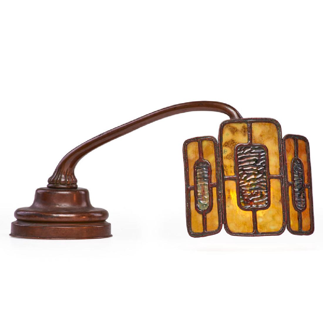 TIFFANY STUDIOS Fine table lamp (1 of 3)