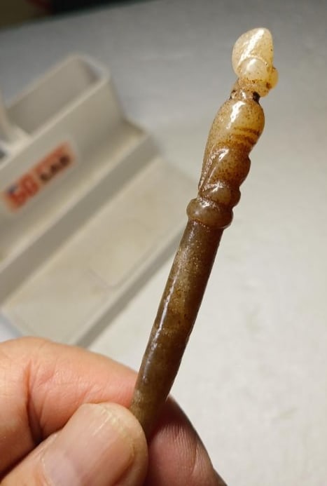 Rare and Elegant Hongshan Culture Jade Carving of Hair Pin (1 of 5)