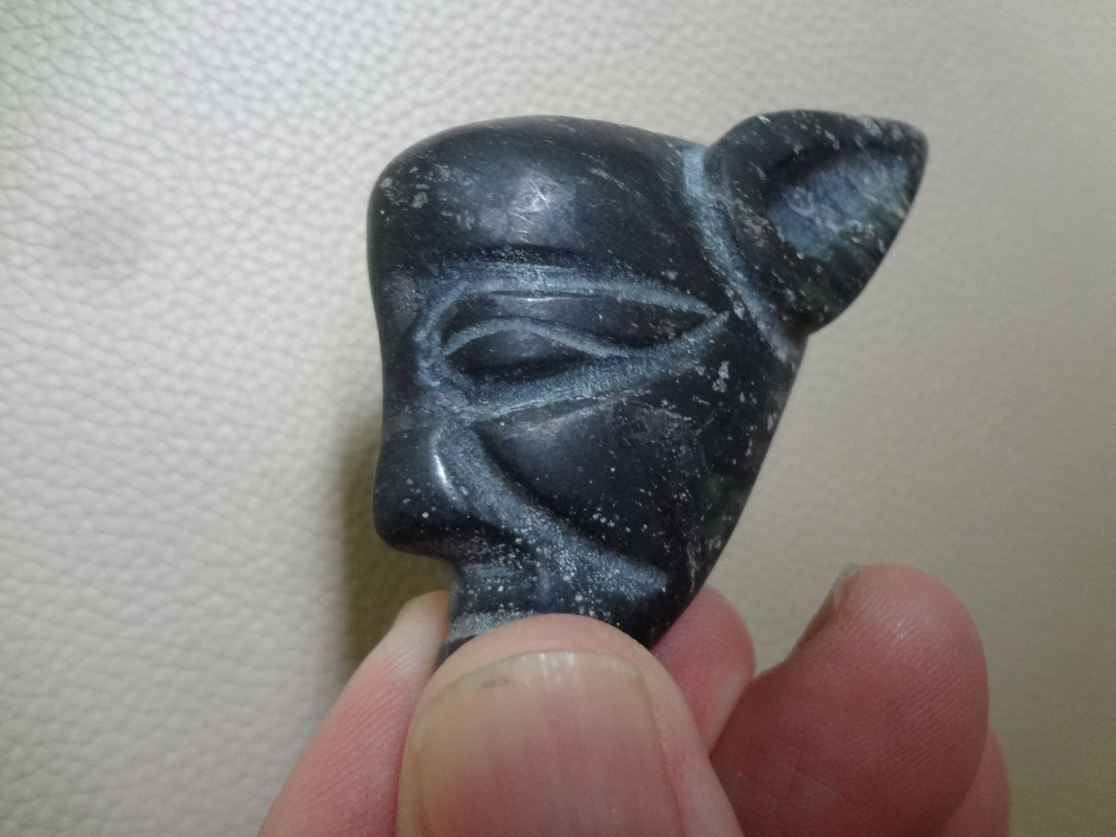 Hongshan Culture Jade Carving of Alien Pendant (1 of 5)