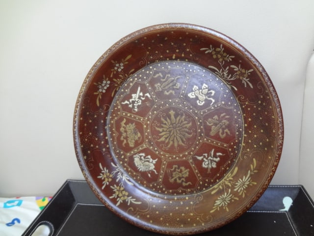 Qing Dynasty Qianlong Period Lacquer Wood Plate with Silver Motif (1 of 6)