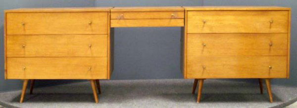 PAUL MCCOBB MAPLE DOUBLE CHEST OF DRAWERS: PAUL MCCOBB PLANNER GROUP FOR WINCHENDON MAPLE DOUBLE CHEST OF DRAWERS WITH SUSPENSION DRESSING MIRROR. HEIGHT 34""; LENGTH 97"" **NO IN-HOUSE SHIPPING**