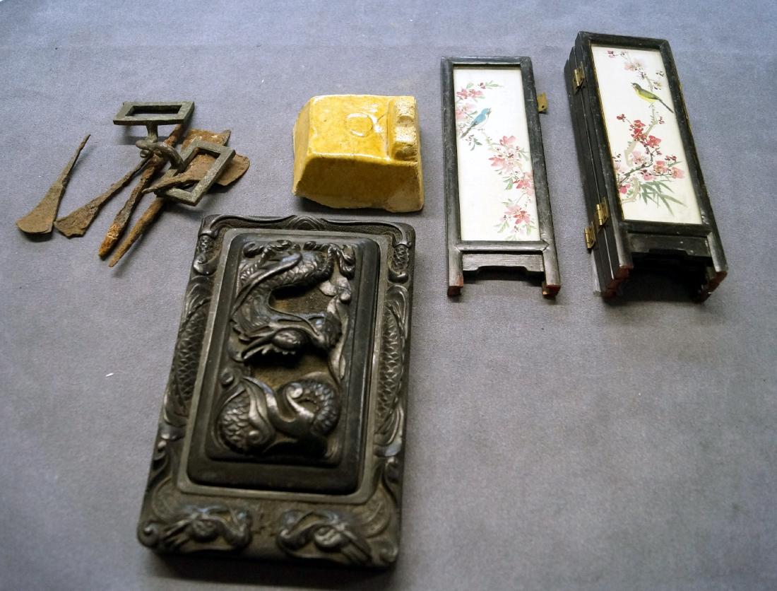 LOT CHINESE INCLUDING INK STONE, MINIATURE TABLE (1 of 1)