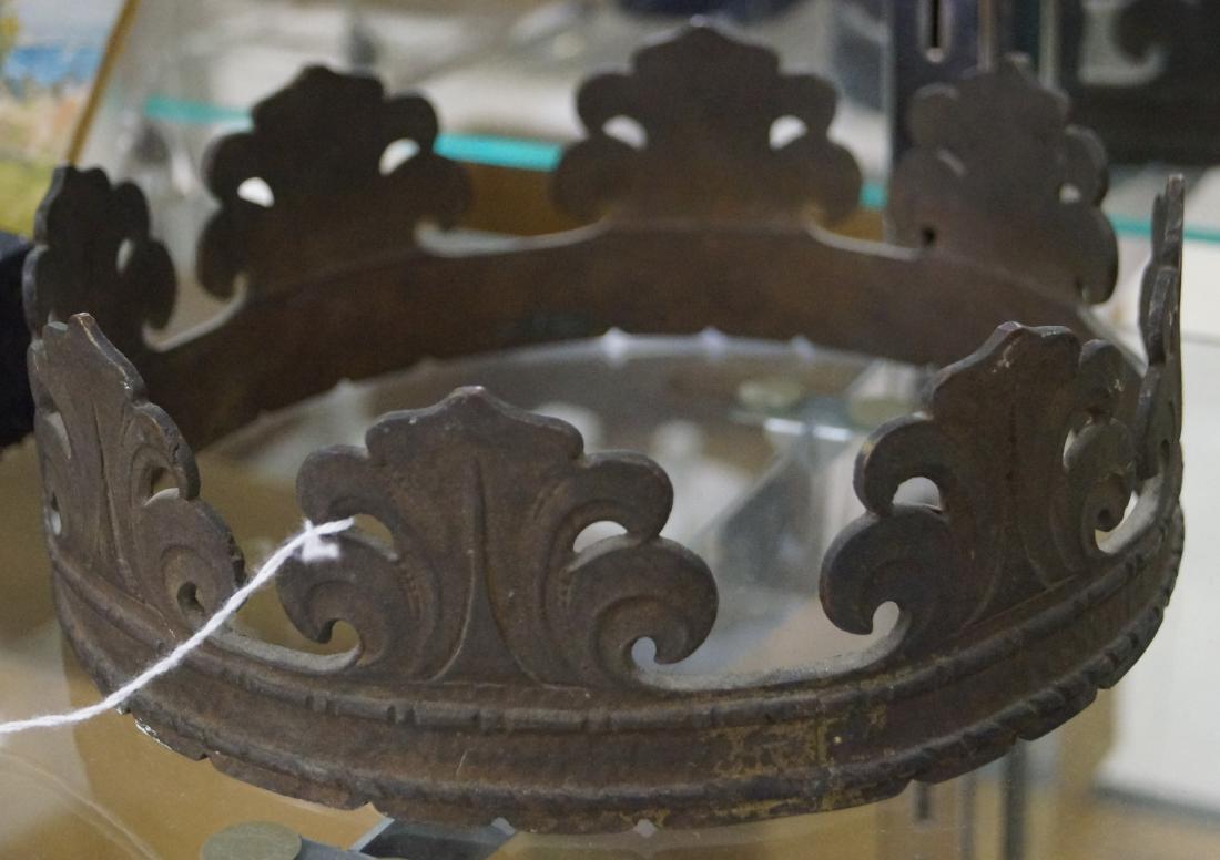 BRONZE CROWN-FORM ARCHITECTURAL ELEMENT. HEIGHT 3"; (1 of 1)
