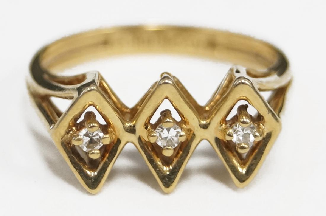 10K YELLOW GOLD DIAMOND RING, SIGNED. RING SIZE 6 1/2; (1 of 2)