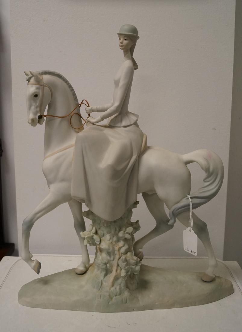 LLADRO PORCELAIN FIGURE (MATTE), "FEMALE EQUESTRIAN", (1 of 1)